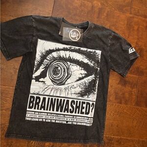 HELLSTAR “BRAIN” WASHED GRAPHIC TEE